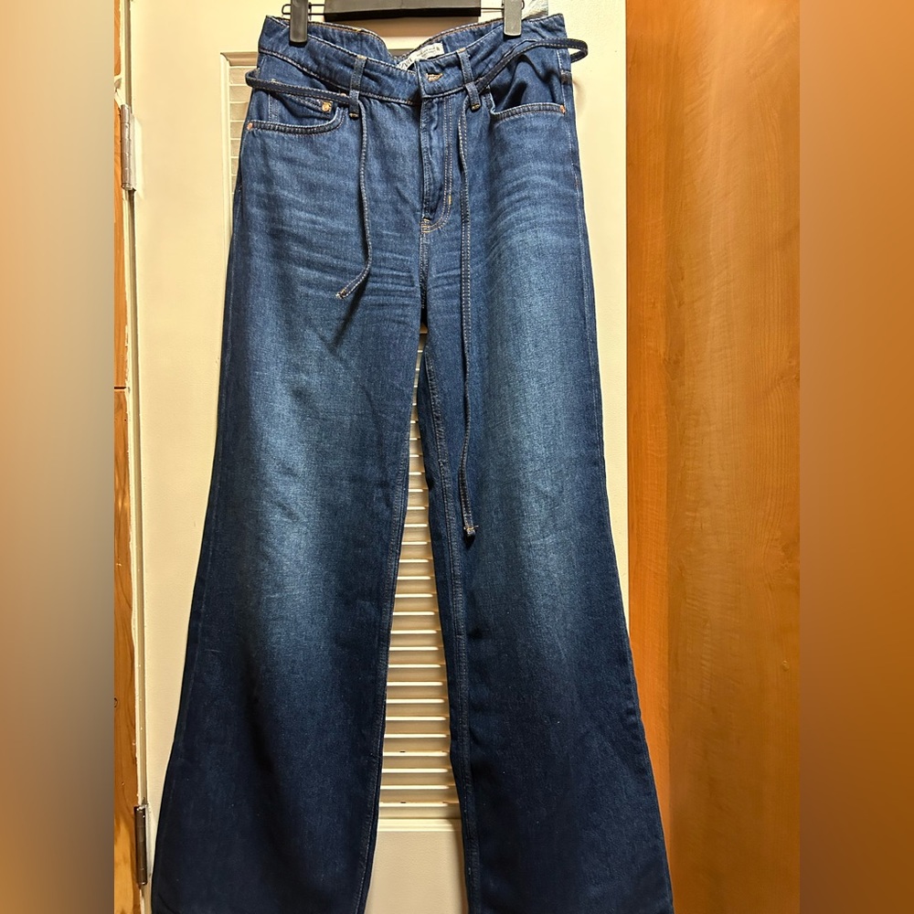 Zara Women's Blue Jeans
